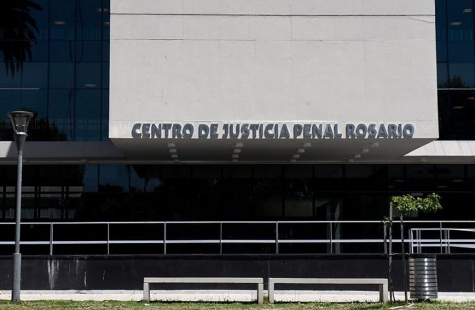 Imputaron a un hombre que agredió y disparó a su pareja embarazada de siete meses