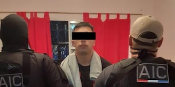 El acusado fue identificado durante un allanamiento en Solís al 3300\u002E (AIC)