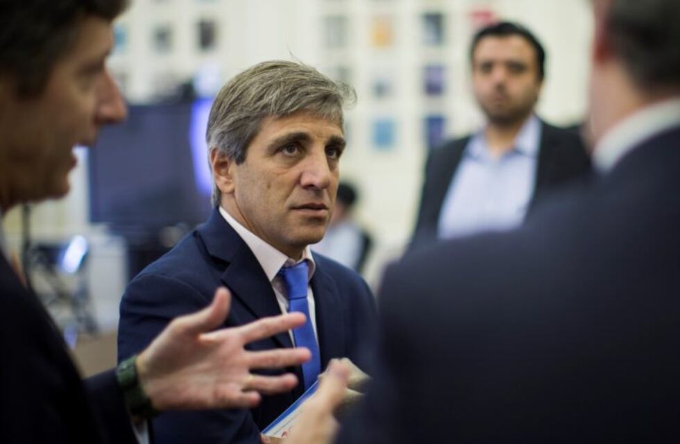 El Gobierno autorizó la emisión de bonos por hasta 20 mil millones de dólares con renuncia a inmunidad soberana