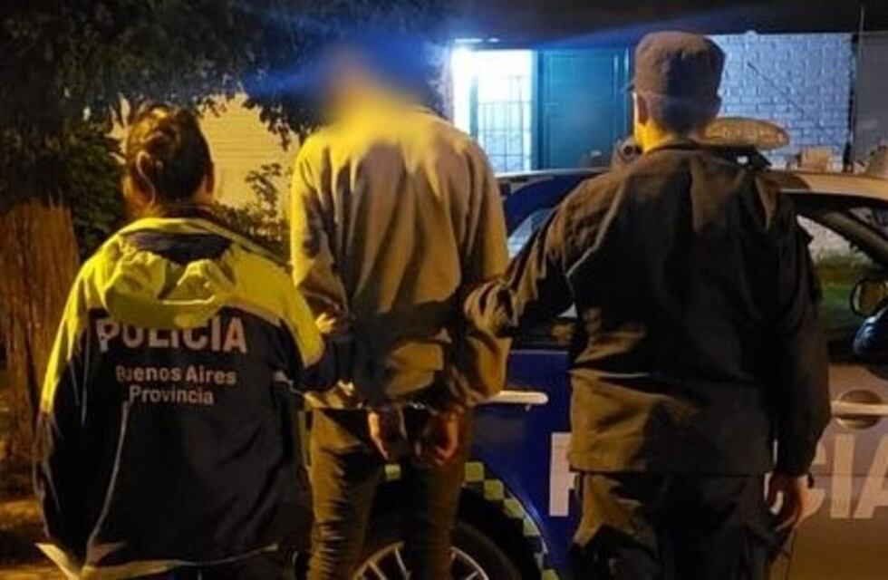 Atacó a su mamá con un palo de amasar: aprehendido