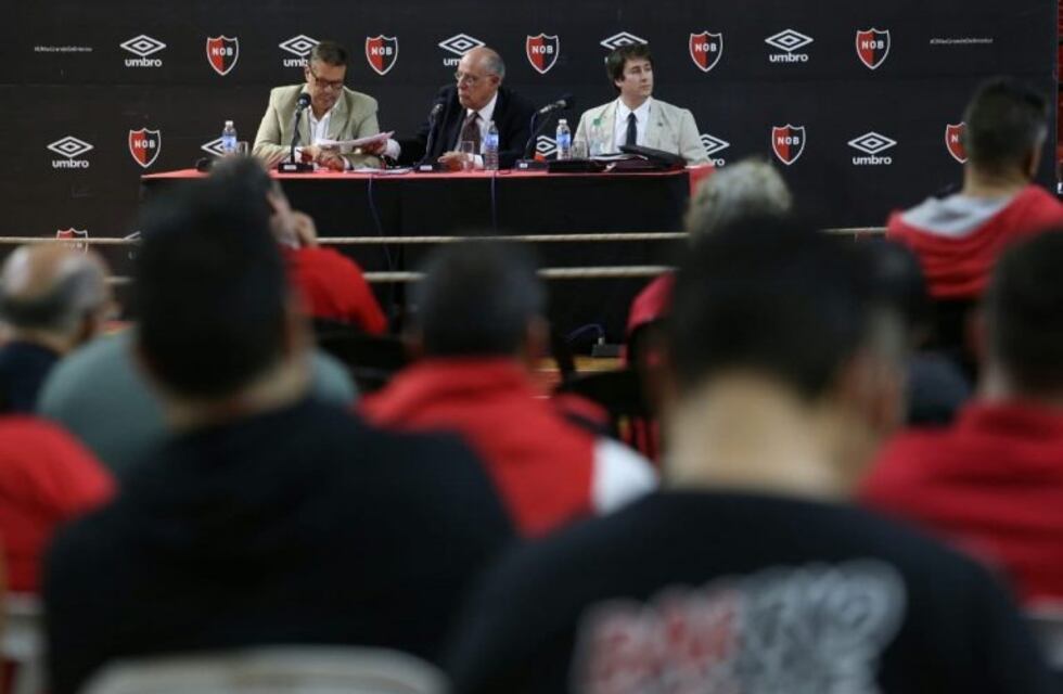 Newell's aprobó el balance en una asamblea tranquila