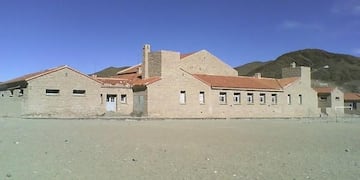 Maestros de San Antonio de los Cobres juntan dinero para comprar tubos de oxígeno (Informate Salta)