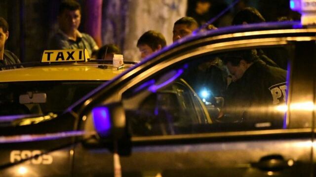 Los trabajadores resolvieron interrumpir sus tareas ante la noticia del asesinato.