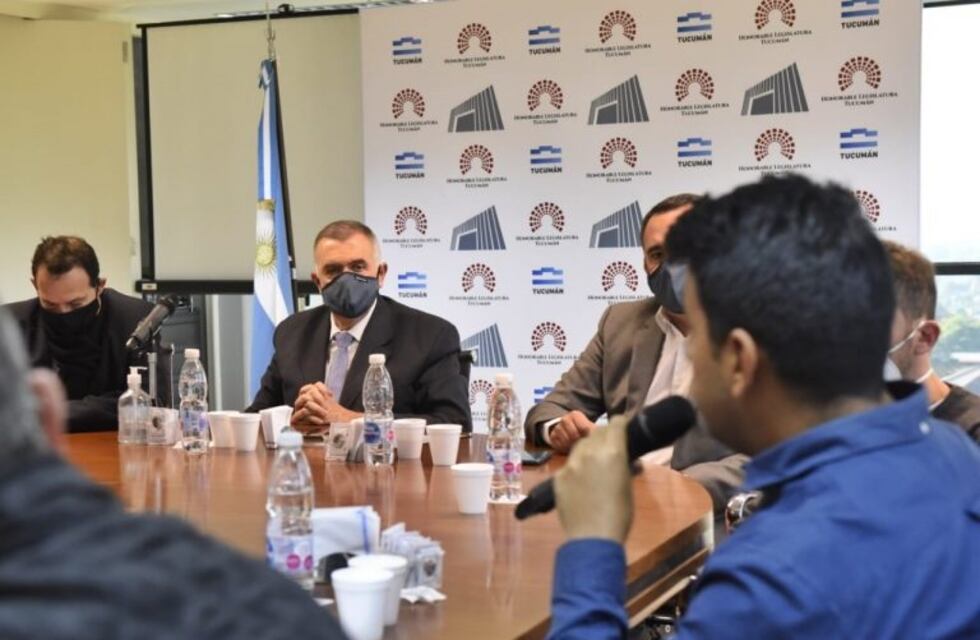 Legislatura: Jaldo recibió a referentes de deportes al aire libre