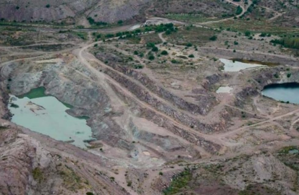Histórico: limpian el ex complejo minero Sierra Pintada