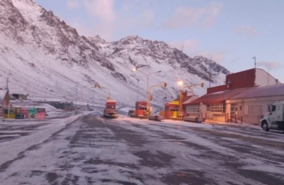 Alerta por fuertes vientos en la cordillera