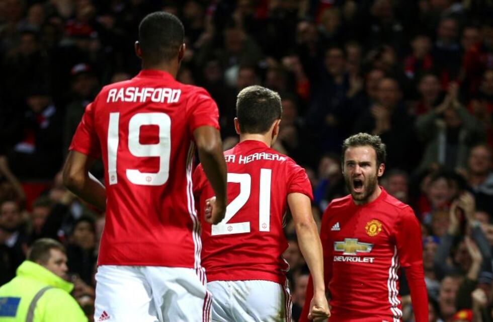 Fútbol europeo: el United se quedó con el clásico de Manchester, Real Madrid goleó e Icardi metió un doblete para el Inter