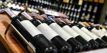 Botellas de vino\u002E