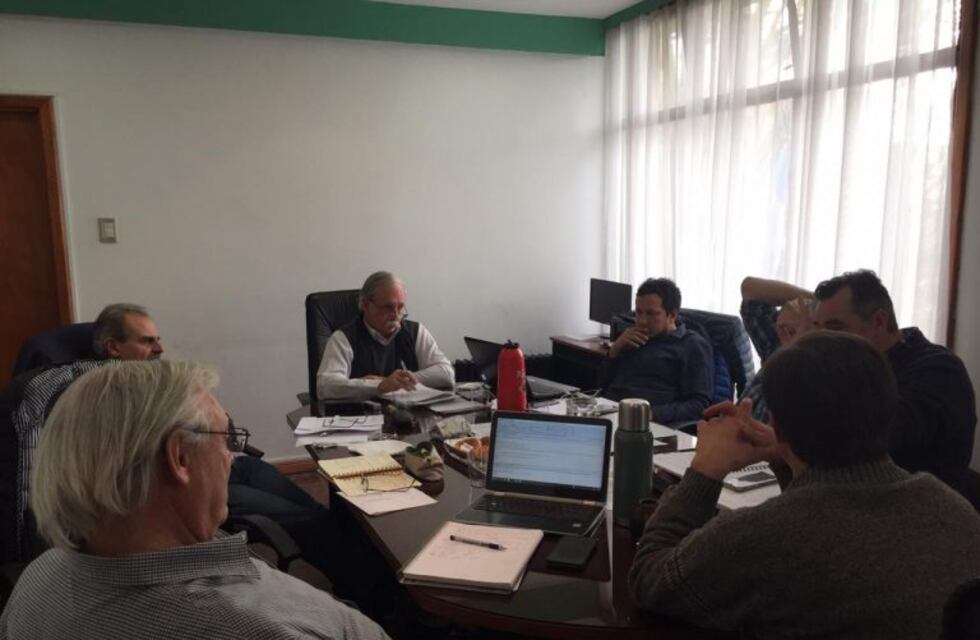 Avances sanitarios en reunión de Ley Ovina de Santa Cruz