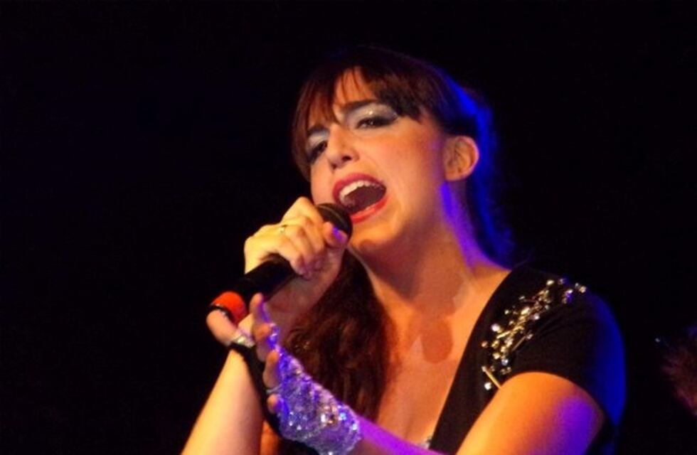 Marcos Juárez: Carolina López cantará en el show de Abel Pintos