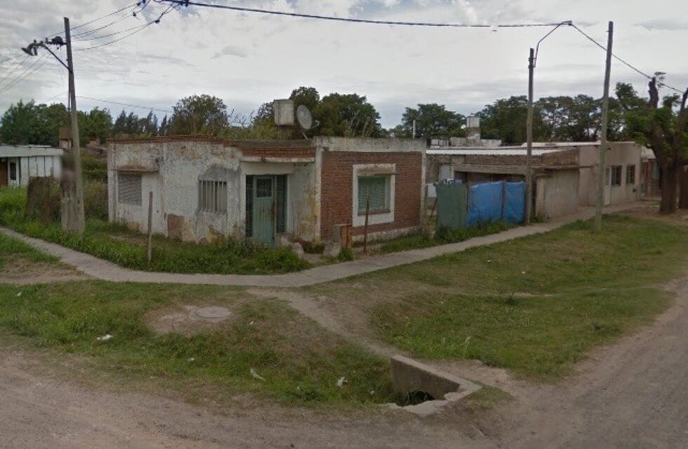 Agredieron con piedras y botellas a personal policial luego de haber detenido a un ladrón