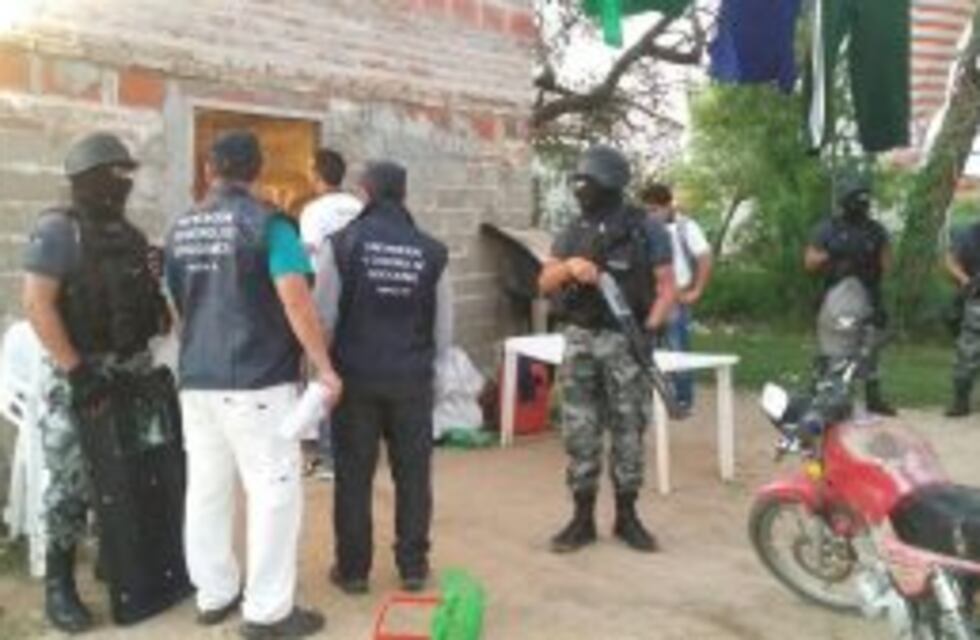 Investigan a un juez, dos fiscales y tres comisarios por el incidente con el gobernador de Corrientes