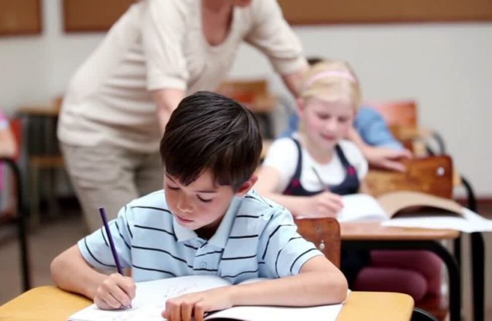 Brindan clases de apoyo escolar de forma gratuita