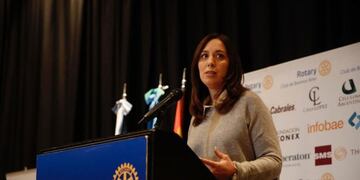 Maria Eugenia Vidal en conferencia