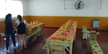 Servicio Alimentario Escolar Punta Alta, participan voluntarios del armado de los bolsones