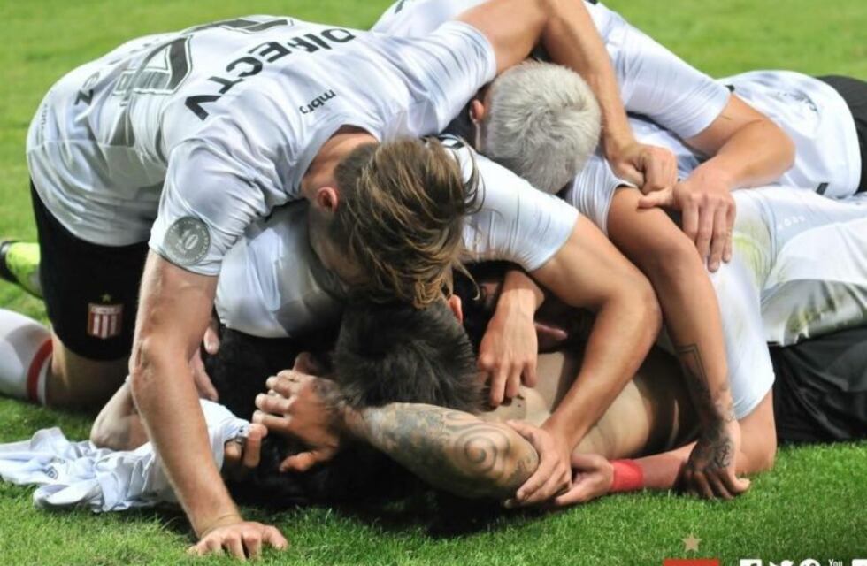 El torneo de Primera se reiniciaría este jueves con Vélez-Estudiantes (LP)