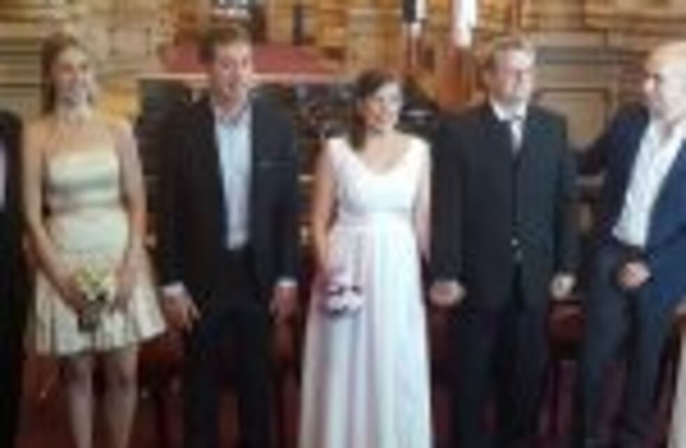 Comenzaron los casamientos en el Salón Dorado del Teatro Colón