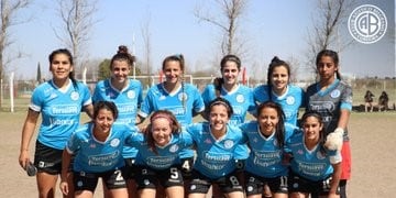 Las chicas Celestes, punteras y casi invencibles\u002E