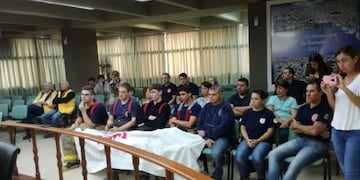 Los Bomberos Voluntarios volvieron a acudir al 6° piso (Prensa Concejo Municipal de Rafaela)