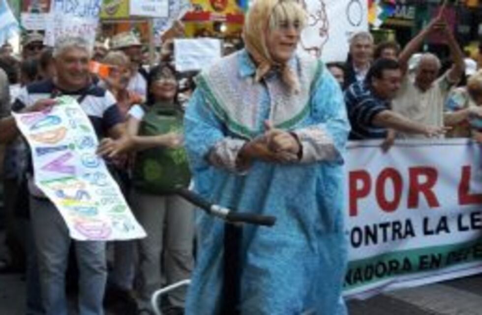 Unas 5 mil personas, contra la ley de bosques