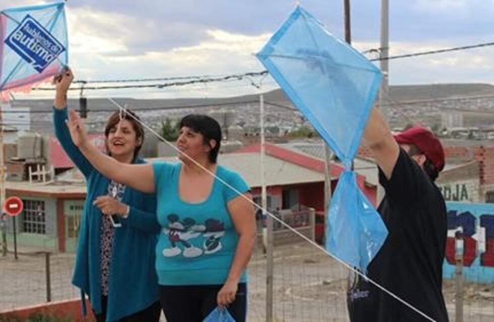 Puerto Deseado: barrileteada por la reglamentación de Ley Nacional de Autismo