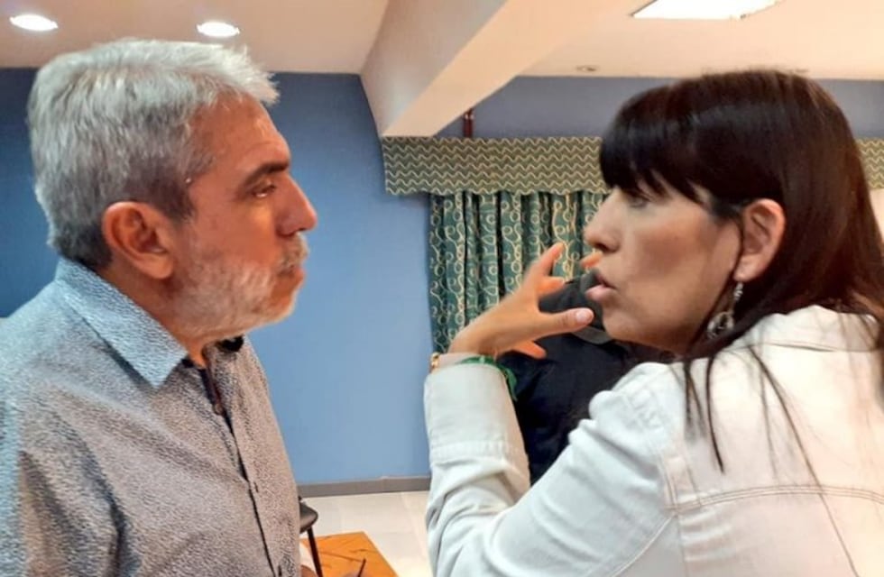 Anibal Fernández revocó más de 400 contrataciones en YCRT