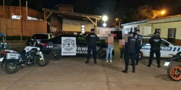 Dos de los violentos fueron apresados, el resto escapó\u002E