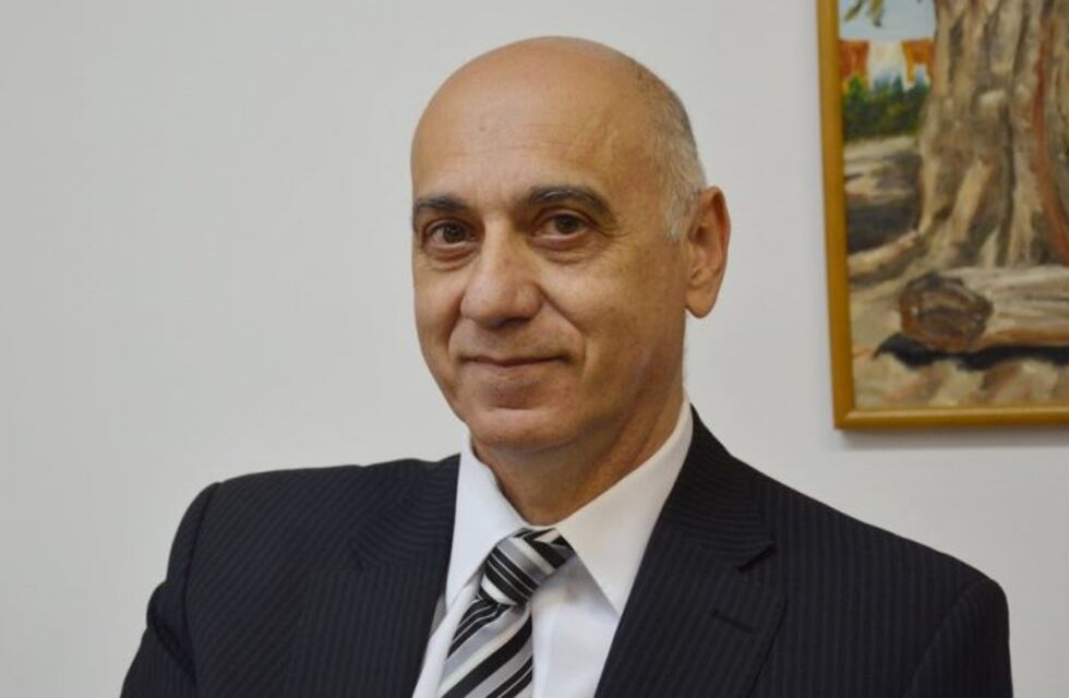 Rechazan la renuncia del José Chalub