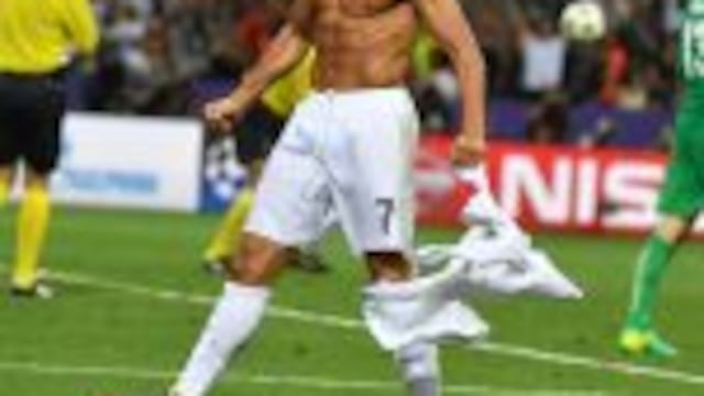 (FILES) This file photo taken on May 28, 2016 shows Real Madrid's Portuguese forward Cristiano Ronaldo celebrating after scoring during the penalty shoot-out in the UEFA Champions League final football match between Real Madrid and Atletico Madrid at San