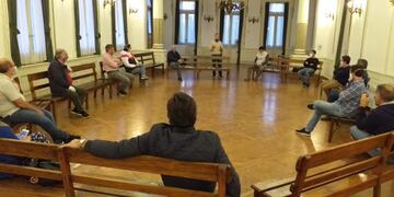 REUNIÓN POR NUEVO SISTEMA DE CONTROLES EN LOS ACCESOS