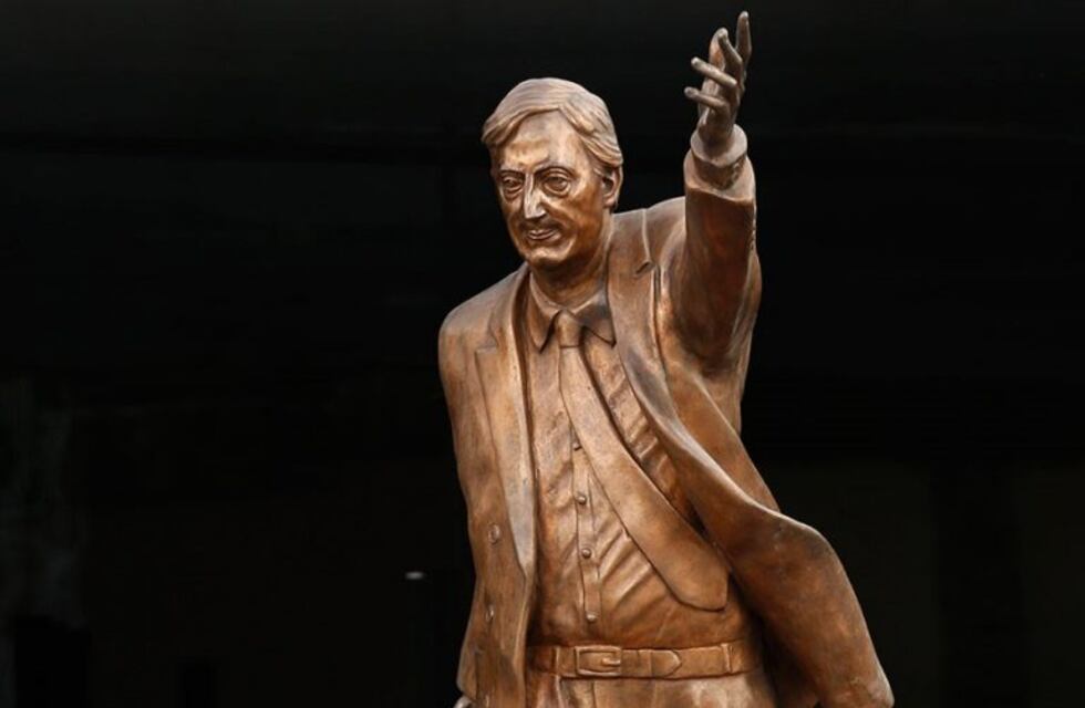 El 60% de los fueguinos está a favor de que remuevan monumentos y calles con el nombre Kirchner