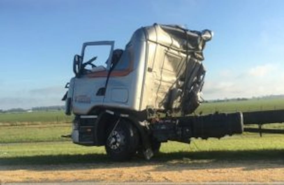 Se liberó el tránsito en la autopista Rosario-Buenos Aires tras el choque en Fighiera