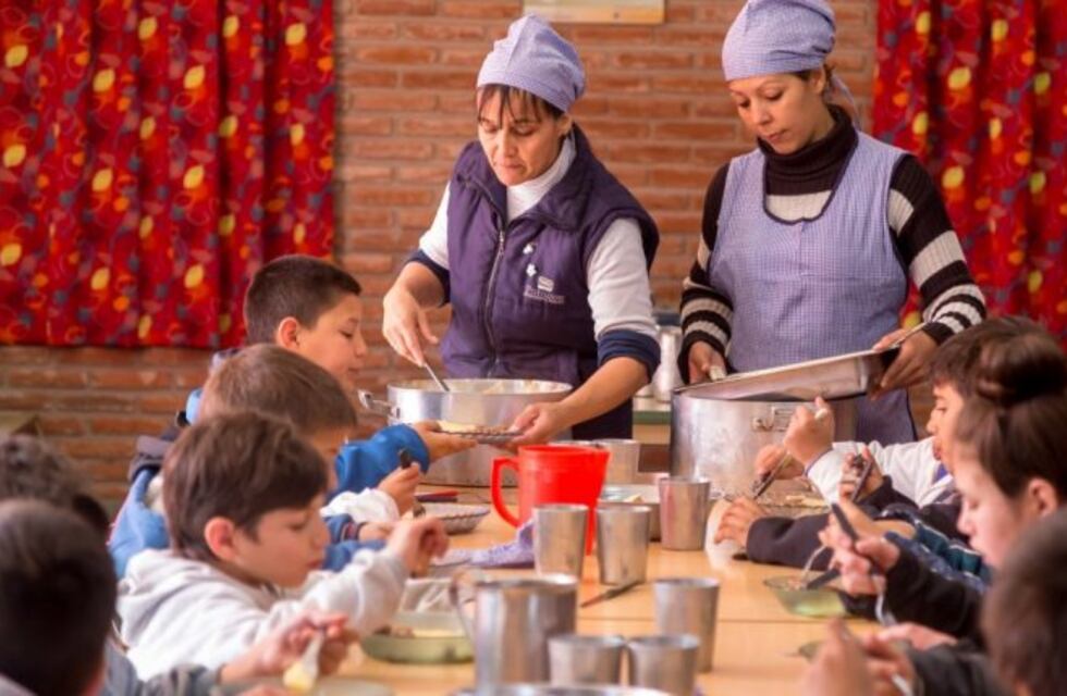 Unos 10 mil chicos se sumaron a los comedores escolares de Santa Fe
