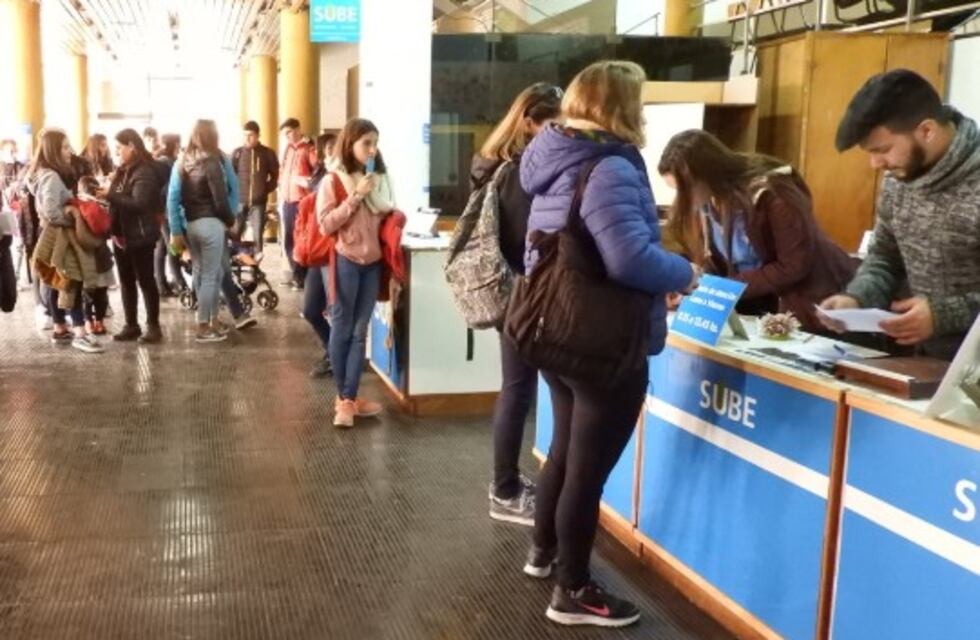 El viernes 21, concluirá la reinscripción del Boleto Estudiantil Municipal