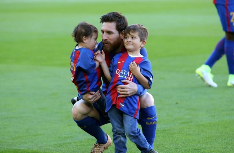 Insólito: Leo Messi escrachó a uno de sus hijos vía Instagram