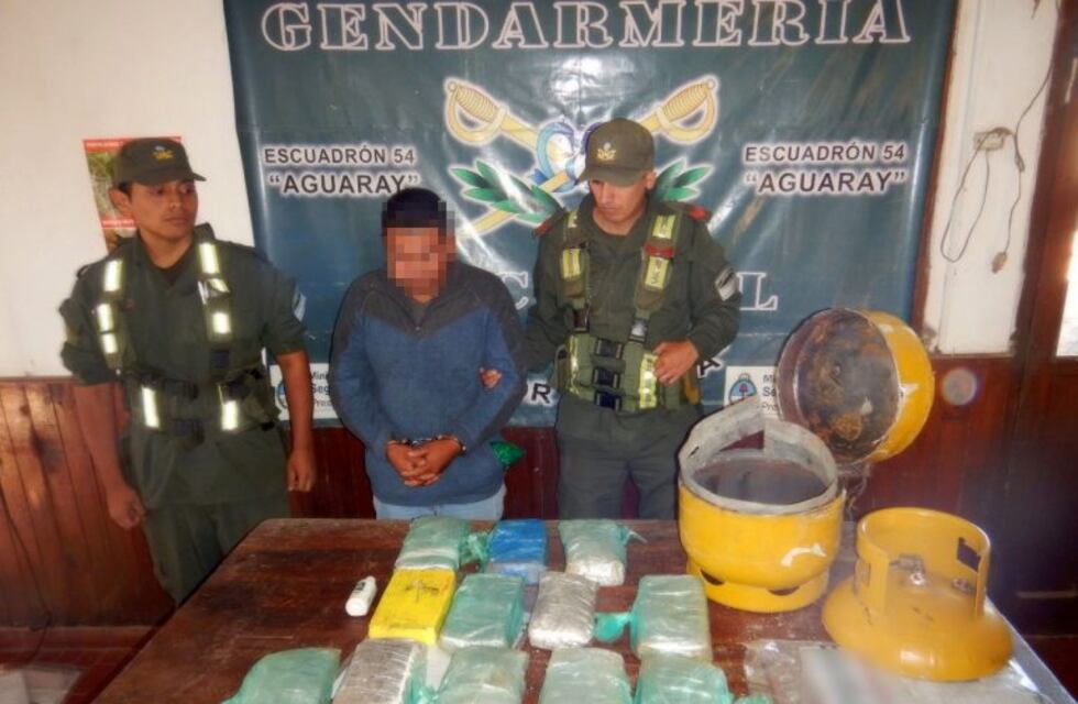 Encontraron 12 kilos de cocaína en una garrafa de gas