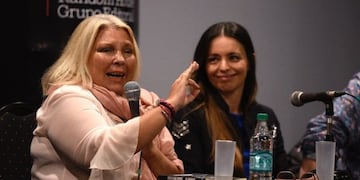 Carrió y Zubic juntas en la Feria del Libro\u002E