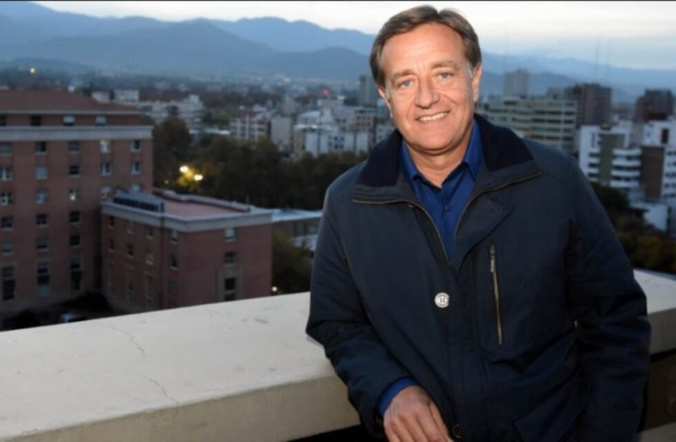 Rodolfo Suarez anunció su gabinete