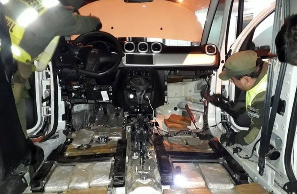 Gendarmería incautó marihuana y ketamina en San José