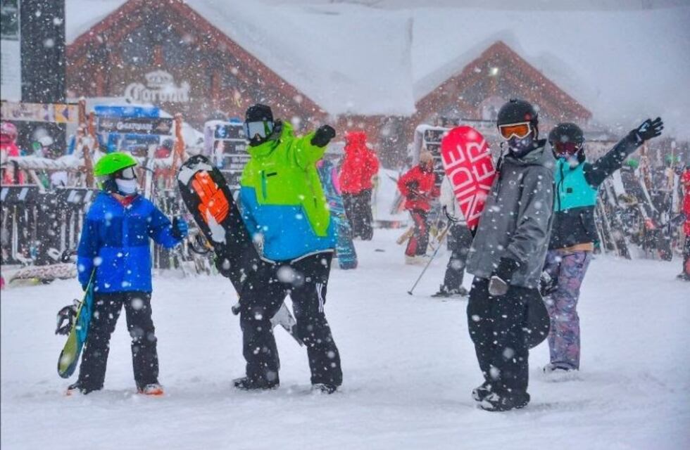 Tras las nevadas así están los principales centros de esquíes de Neuquén