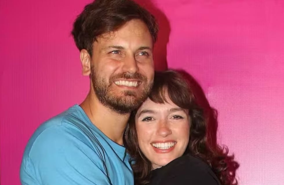 Cande Vetrano y Andrés Gil presentaron a su bebé y revelaron el nombre: las primeras fotos
