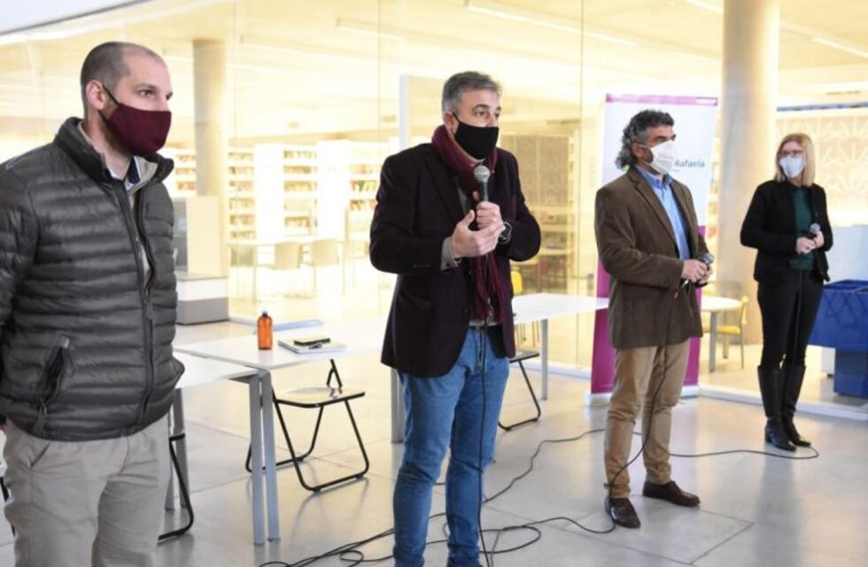 El interventor de la EPE, Mauricio Caussi visitó Rafaela y dialogó con empresas, vecinales y clubes