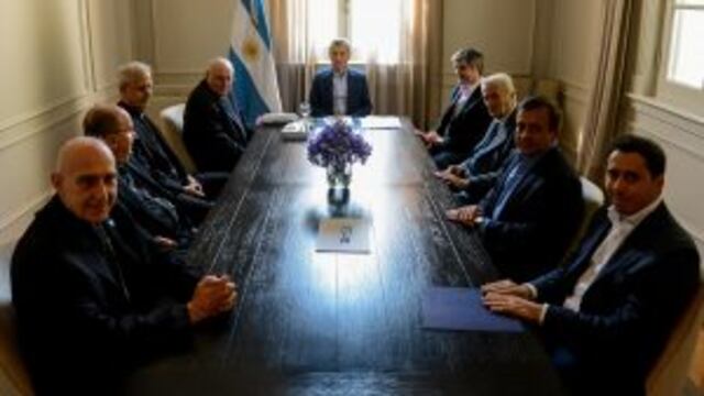 DYN24, OLIVOS, 23/12/2016, EL PRESIDENTE MAURICIO MACRI RECIBIu00d3 HOY, EN LA RESIDENCIA DE OLIVOS, EL SALUDO DE LOS MIEMBROS DE LA COMISIu00d3N EJECUTIVA DE LA CONFERENCIA EPISCOPAL ARGENTINA, CON MOTIVO DE LA CELEBRACIu00d3N DE NAVIDAD Y Au00d1O NUEVO. ASISTIERON POR