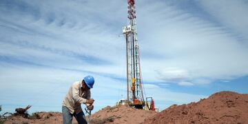 Para Mendoza, el acuerdo minero "busca mejorar y unificar estándares en la actividad"