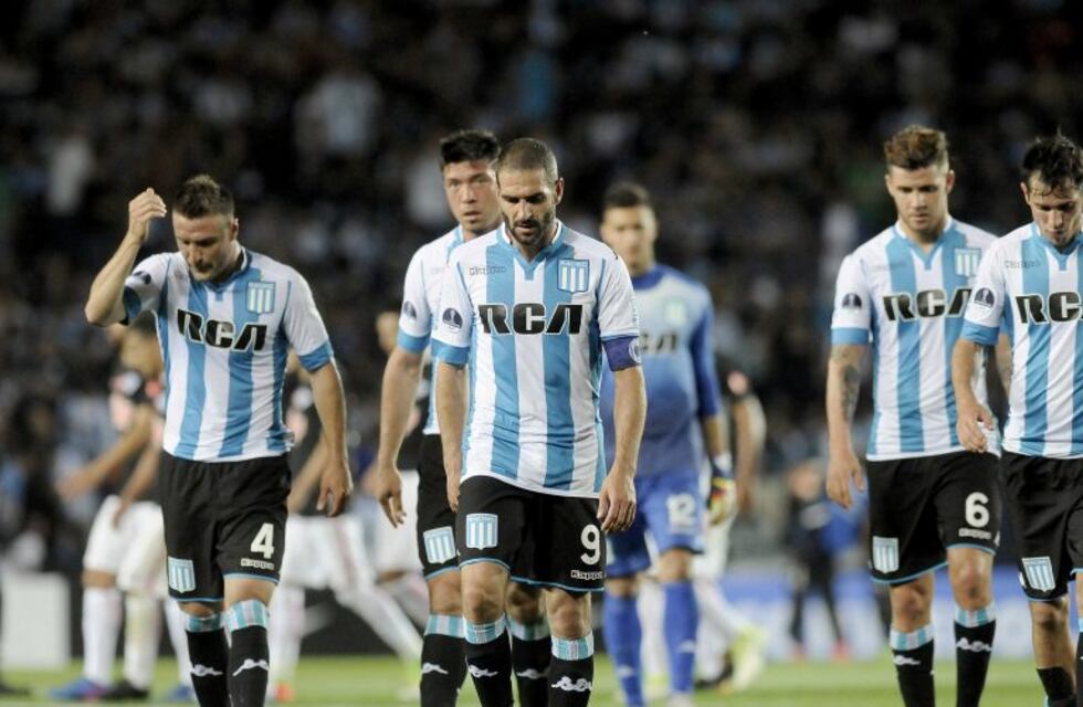 Racing igualó 0-0 con Libertad y quedó eliminado de la Copa Sudamericana