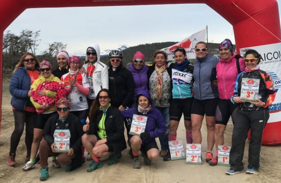 Se llevó a cabo la carrera de mountain bike "Rally Día de la Madre"