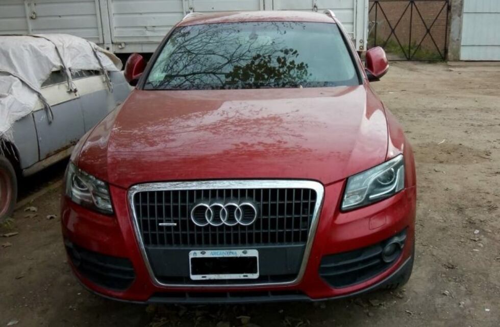 Calvario para un empresario rosarino asaltado cuando paró para ayudar a alguien en la autopista