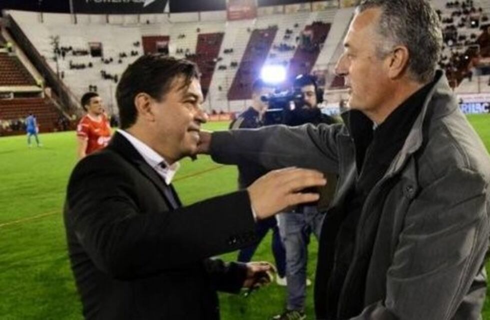 Gustavo Alfaro se rindió a los pies de Marcelo Gallardo: "Está a la altura del Zidane de Madrid"