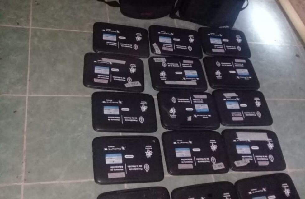 Recuperan netbook robadas de una escuela en Rodeito