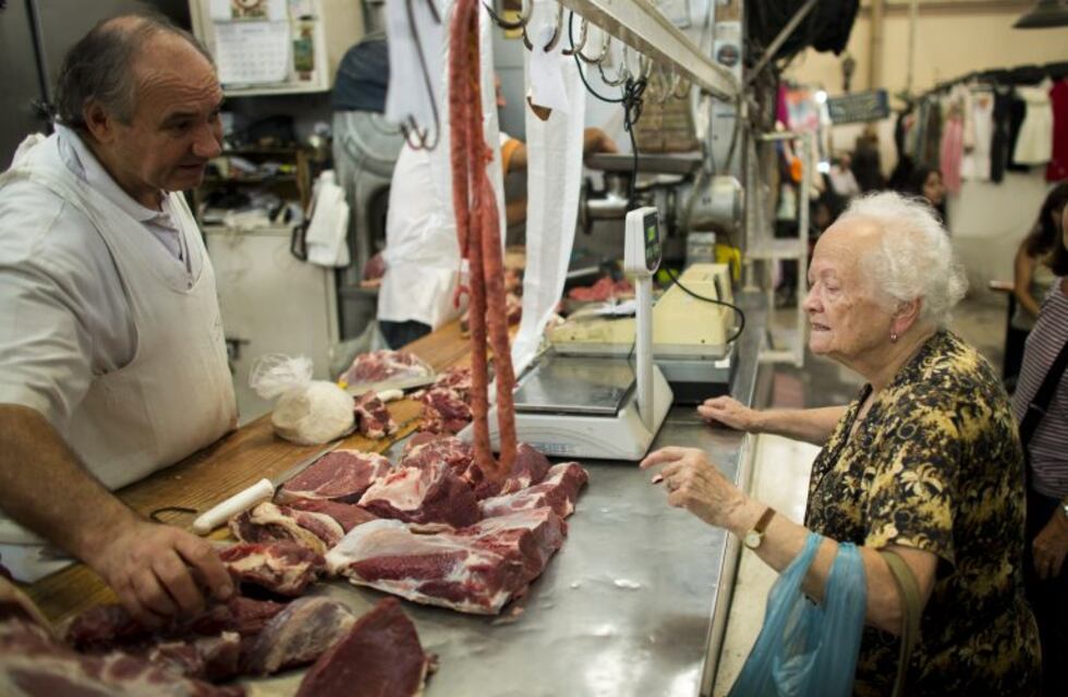 Carne y verduras sin aumentos en la lista de productos "Precios Cuidados" en Mendoza